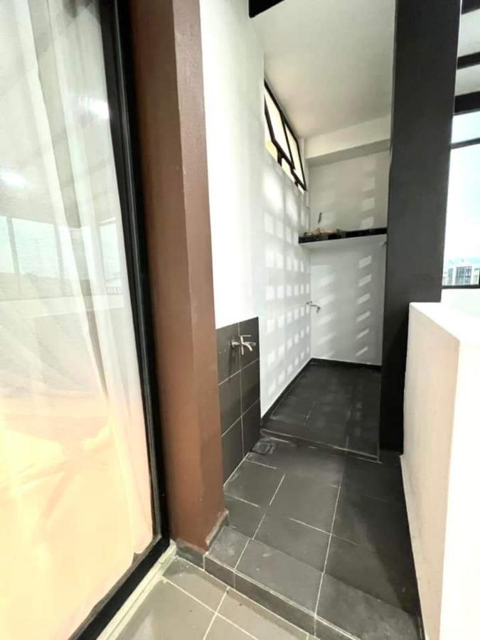 Faridz Homestay At Myra Saujana Kampong Simpang Empat 외부 사진